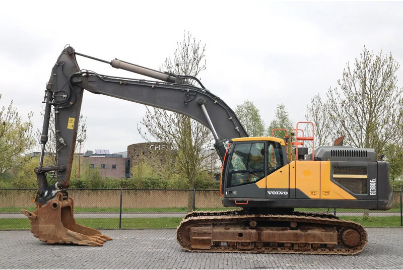Volvo EC380EL | EC 380 EL | BUCKET | QUICK COUPLER - Excavadora de cadenas: foto 1 Volvo EC380EL | EC 380 EL | BUCKET | QUICK COUPLER - Excavadora de cadenas: foto 1