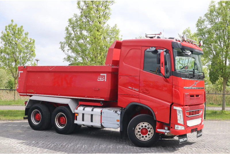 Volvo FH 540 | 6X4 | TANDEMLIFT | BIG AXLES | RETARDER | EURO 6 - Camión volquete: foto 3 Volvo FH 540 | 6X4 | TANDEMLIFT | BIG AXLES | RETARDER | EURO 6 - Camión volquete: foto 3