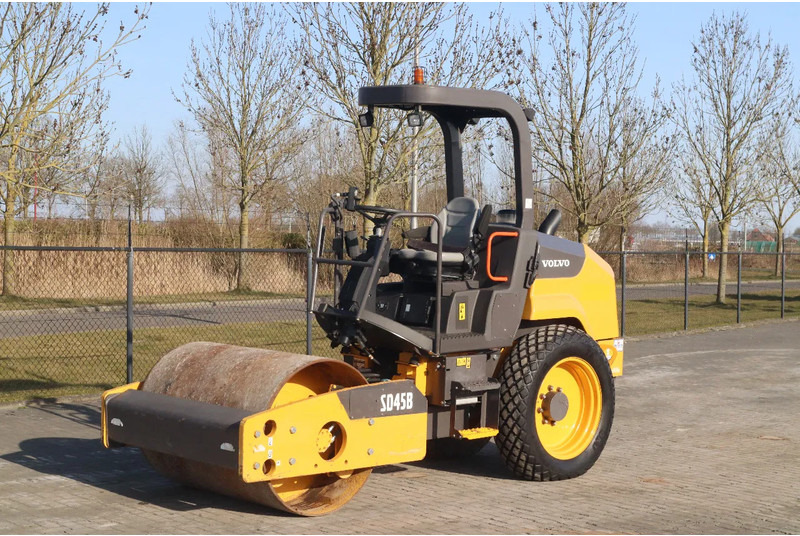 Volvo SD45B | GOOD CONDIITON | LOW HOURS - Rodillo: foto 2 Volvo SD45B | GOOD CONDIITON | LOW HOURS - Rodillo: foto 2