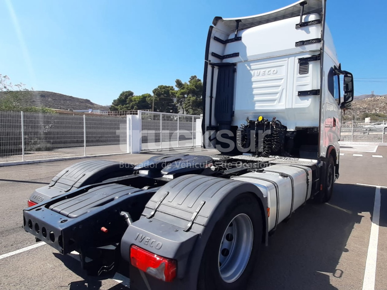 IVECO S-WAY AS440S51T/P - Cabeza tractora: foto 4 IVECO S-WAY AS440S51T/P - Cabeza tractora: foto 4