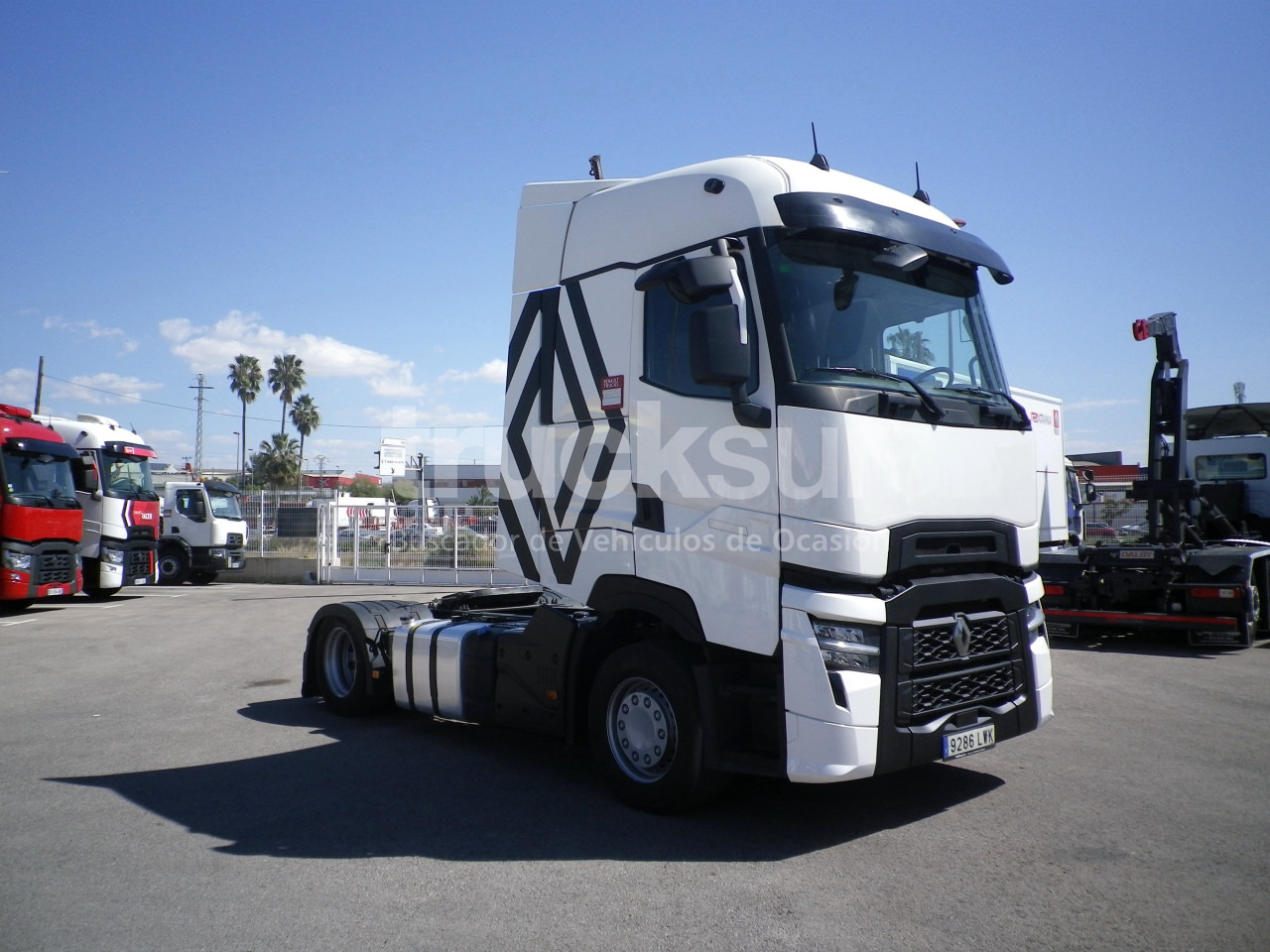 RENAULT T520 HIGH SLEEPER CAB LOW - Cabeza tractora: foto 3 RENAULT T520 HIGH SLEEPER CAB LOW - Cabeza tractora: foto 3