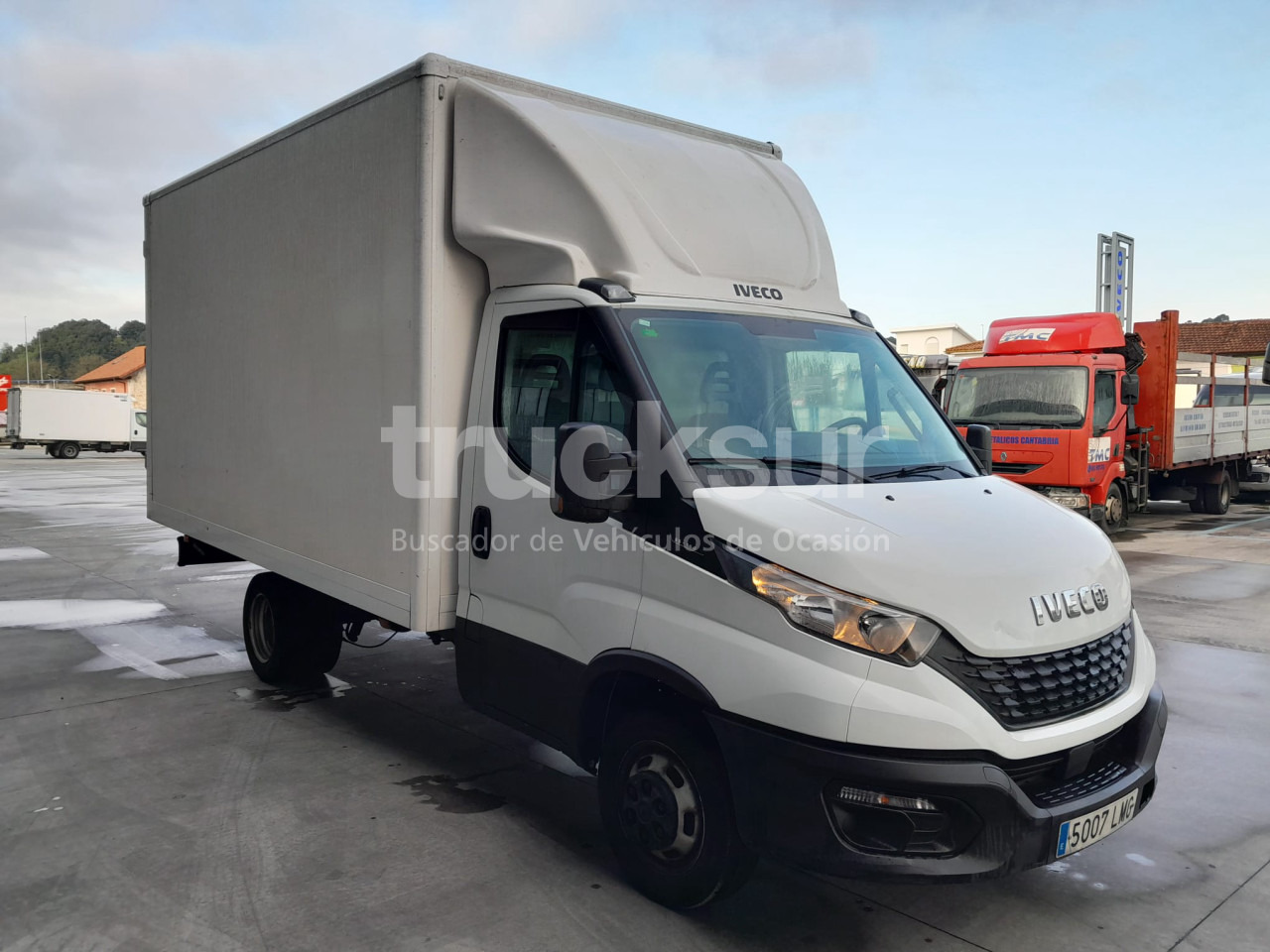 IVECO DAILY 35C16H - Furgoneta caja cerrada: foto 2 IVECO DAILY 35C16H - Furgoneta caja cerrada: foto 2