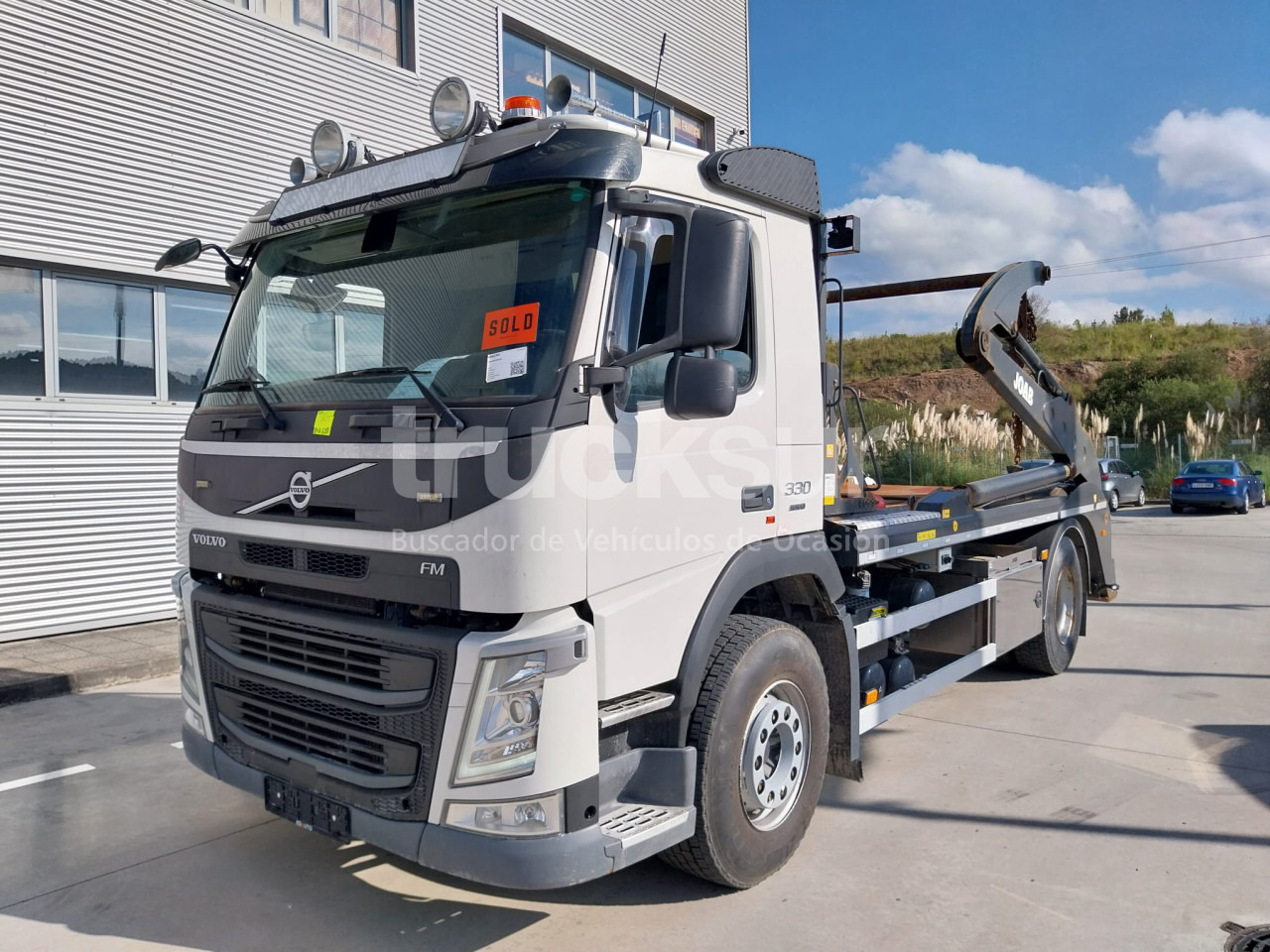 VOLVO FM 330HP - Otros maquinaria: foto 1 VOLVO FM 330HP - Otros maquinaria: foto 1