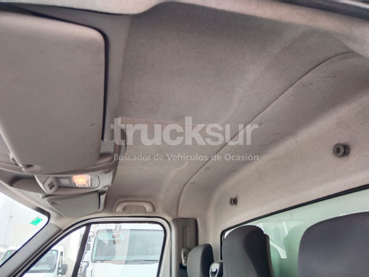 Furgoneta frigorifica RENAULT 165.35 FRC-X: foto 22