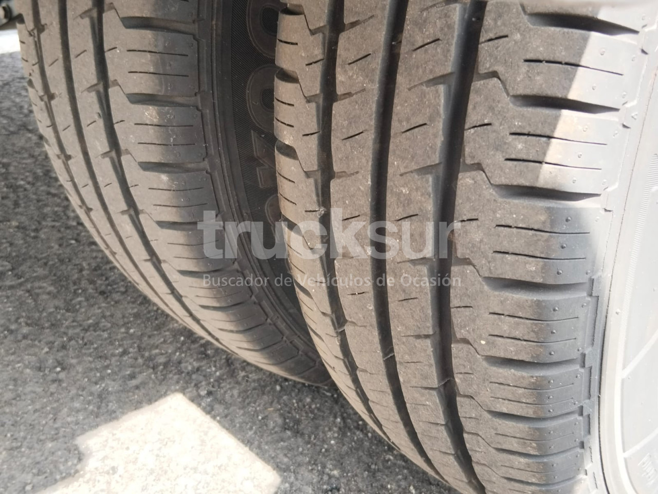 Furgoneta frigorifica RENAULT 165.35 FRC-X: foto 12