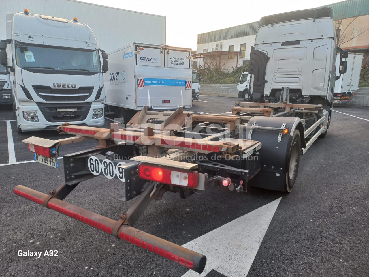 RENAULT T430 - Camión portacontenedore/ Intercambiable: foto 3 RENAULT T430 - Camión portacontenedore/ Intercambiable: foto 3
