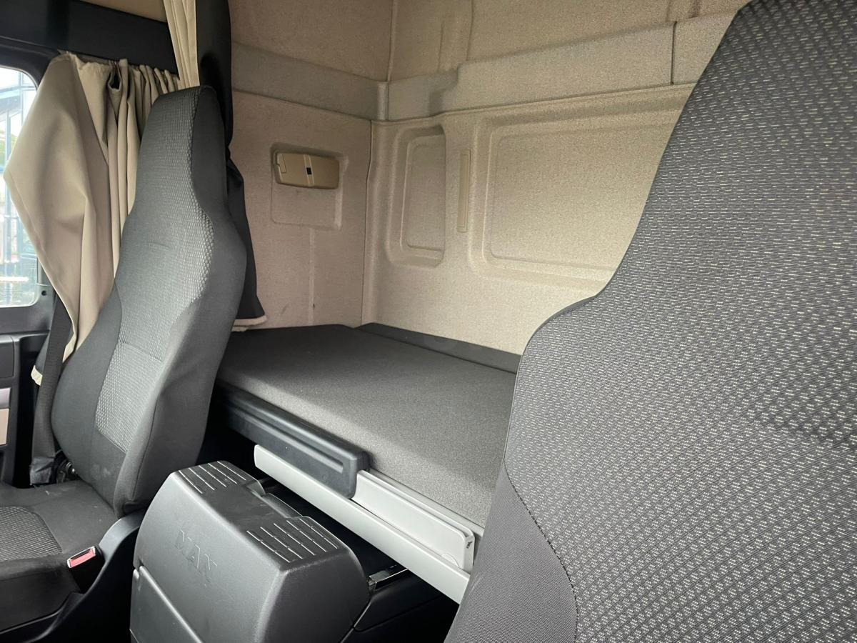 Cabeza tractora MAN TGS 18.460: foto 10