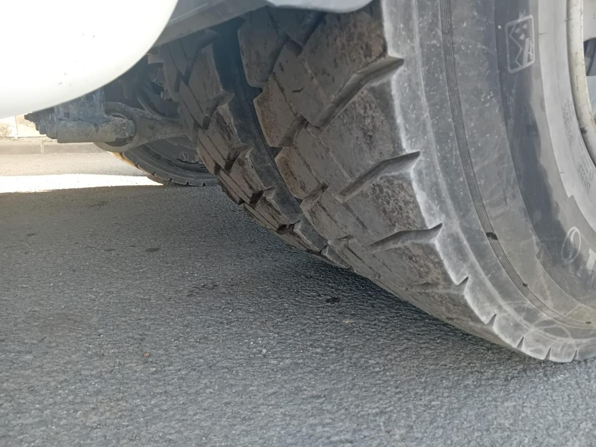 MAN TGX 18.440 - Cabeza tractora: foto 5 MAN TGX 18.440 - Cabeza tractora: foto 5