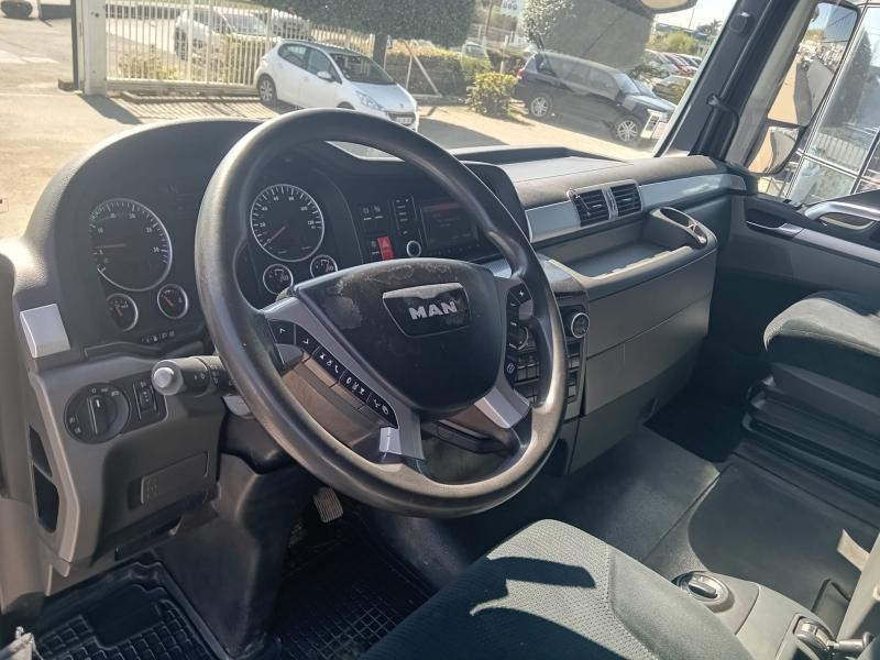 MAN TGX 18.440 - Cabeza tractora: foto 3 MAN TGX 18.440 - Cabeza tractora: foto 3