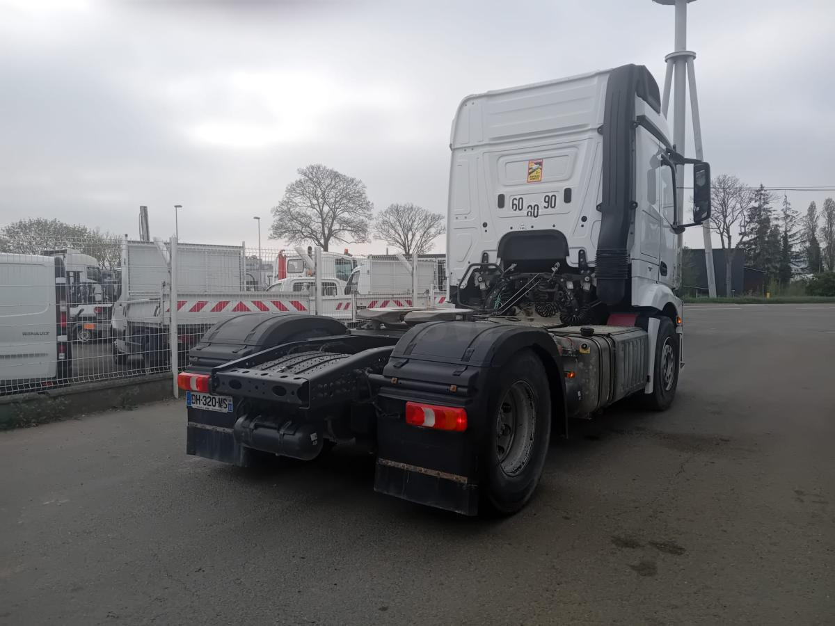 Mercedes Actros 1845 - Cabeza tractora: foto 2 Mercedes Actros 1845 - Cabeza tractora: foto 2