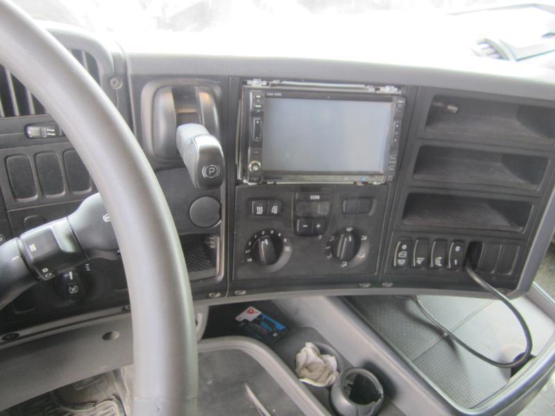 Cabeza tractora Scania R 420: foto 10
