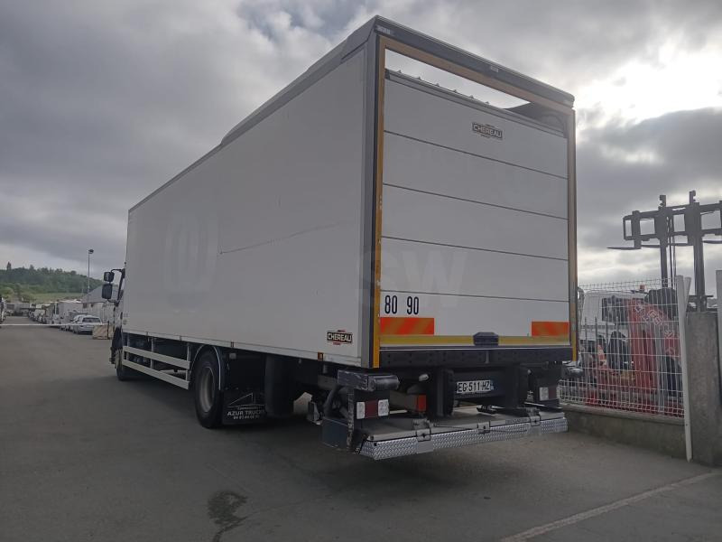 Renault D-Series 280 - Camión frigorífico: foto 3 Renault D-Series 280 - Camión frigorífico: foto 3