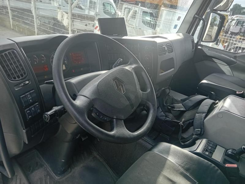 Renault D-Series 280 - Camión frigorífico: foto 2 Renault D-Series 280 - Camión frigorífico: foto 2