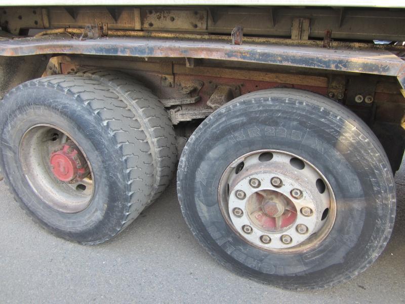 Distribuidor de asfalto Renault G 300: foto 8