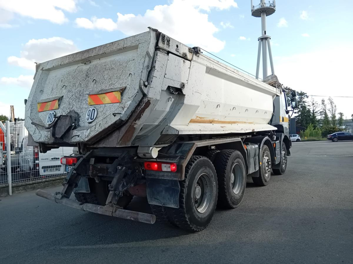 Renault Kerax 410 DXI - Camión volquete: foto 3 Renault Kerax 410 DXI - Camión volquete: foto 3
