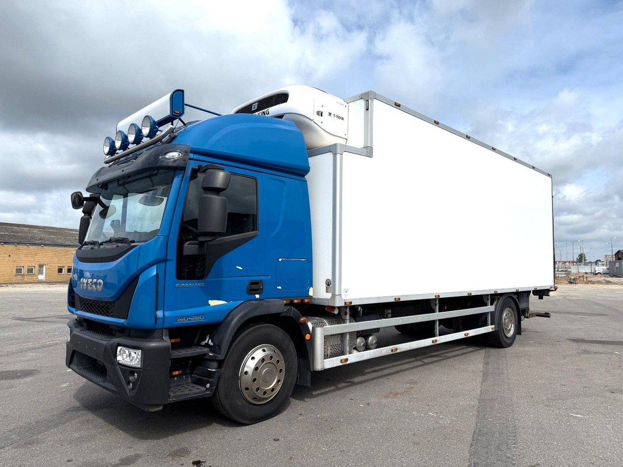 Iveco EuroCargo 180 E28 4x2 Thermo King T-1000R - Camión frigorífico: foto 1 Iveco EuroCargo 180 E28 4x2 Thermo King T-1000R - Camión frigorífico: foto 1