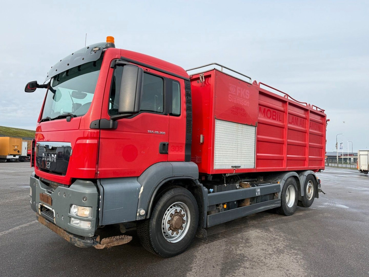 MAN TGS 28.360 6x4H*4 Hydrodrive / Simon Moos KSA MAN TGS 28.360 6x4H*4 Hydrodrive/Moos KSA VacuDrain - Limpieza de alcantarillado: foto 2 MAN TGS 28.360 6x4H*4 Hydrodrive / Simon Moos KSA MAN TGS 28.360 6x4H*4 Hydrodrive/Moos KSA VacuDrain - Limpieza de alcantarillado: foto 2
