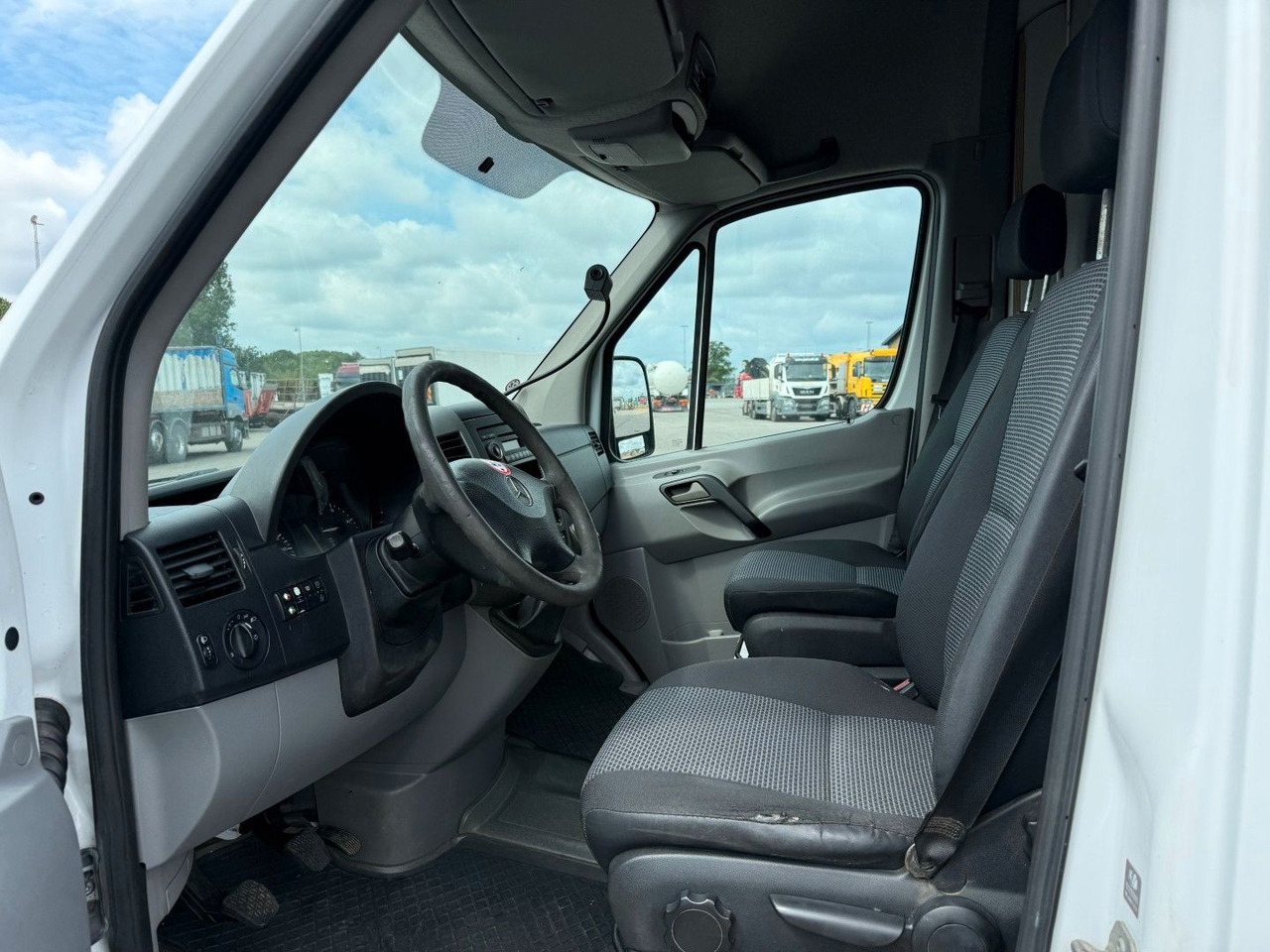 Mercedes-Benz Sprinter 516 516 CDI Versalift ET-36-LF ECO 13.7 - Camión con plataforma elevadora: foto 5 Mercedes-Benz Sprinter 516 516 CDI Versalift ET-36-LF ECO 13.7 - Camión con plataforma elevadora: foto 5