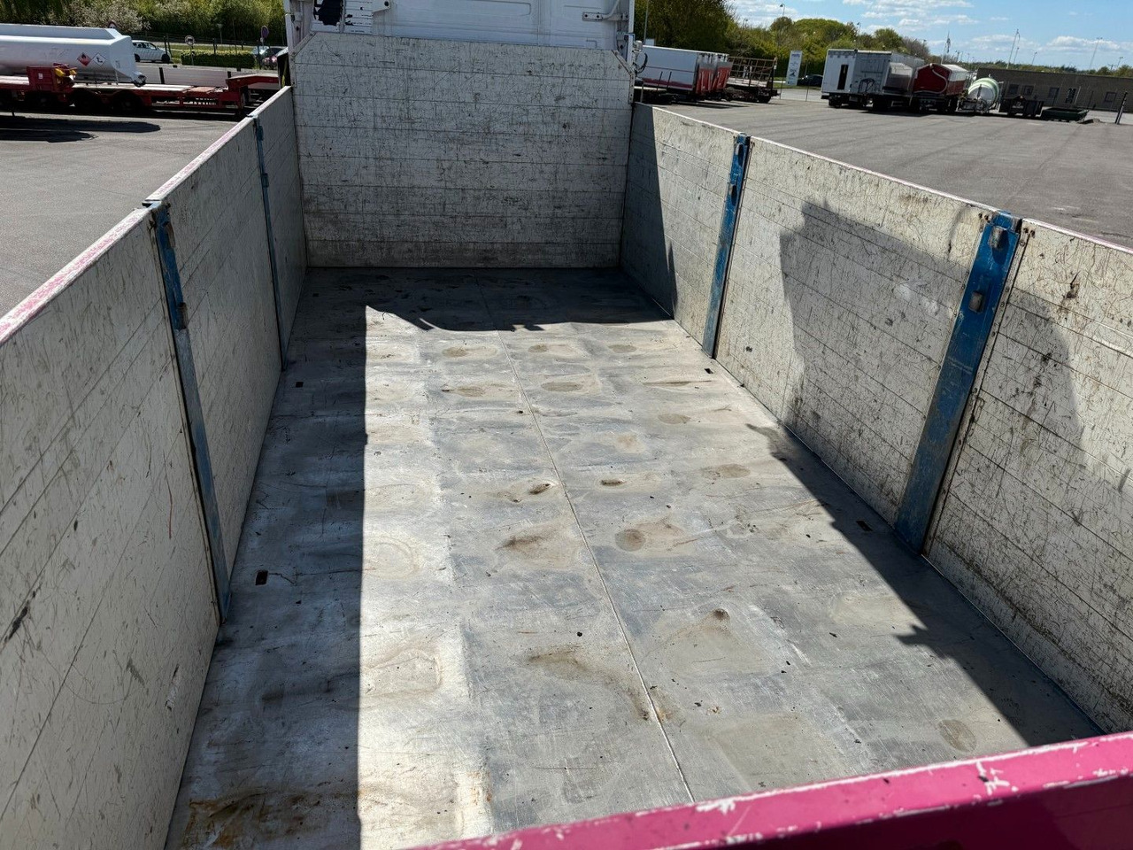 Camión grúa Volvo FH 16.550 6x2*4 / Crane HMF 3220K4 Euro 6: foto 6 Camión grúa Volvo FH 16.550 6x2*4 / Crane HMF 3220K4 Euro 6: foto 6