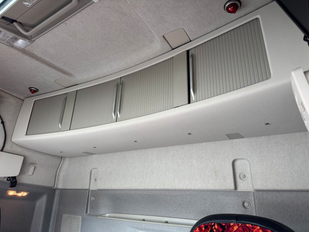 Camión volquete Volvo FH 500 8x2*6 Tipper Euro 6: foto 9