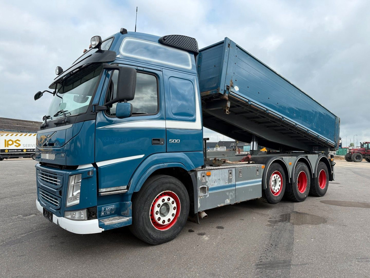 Volvo FM 500 8x4 Pushertridem 3 Way Tipper / Kipper - Camión volquete: foto 1 Volvo FM 500 8x4 Pushertridem 3 Way Tipper / Kipper - Camión volquete: foto 1