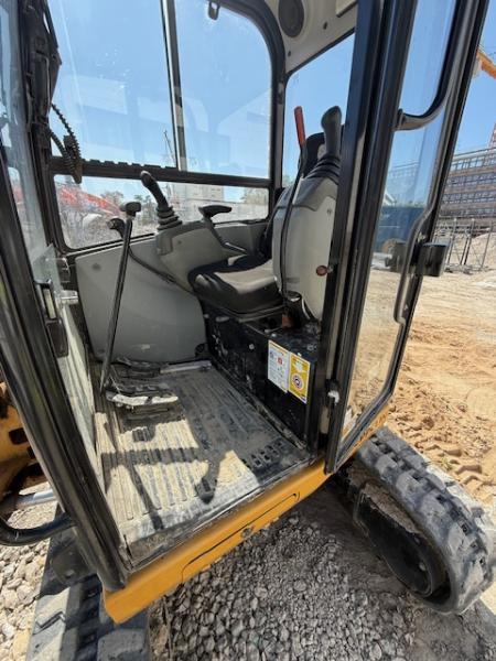 Caterpillar 302.7D CR - Miniexcavadora: foto 5 Caterpillar 302.7D CR - Miniexcavadora: foto 5