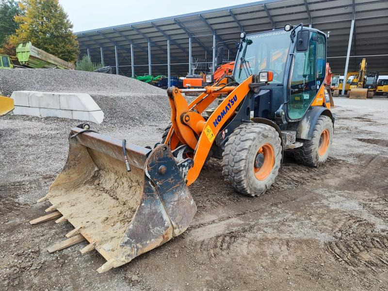 Komatsu WA70-7 - Cargadora de ruedas: foto 4 Komatsu WA70-7 - Cargadora de ruedas: foto 4