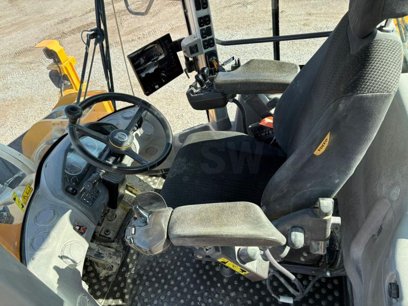 Volvo L180H - Cargadora de ruedas: foto 5 Volvo L180H - Cargadora de ruedas: foto 5