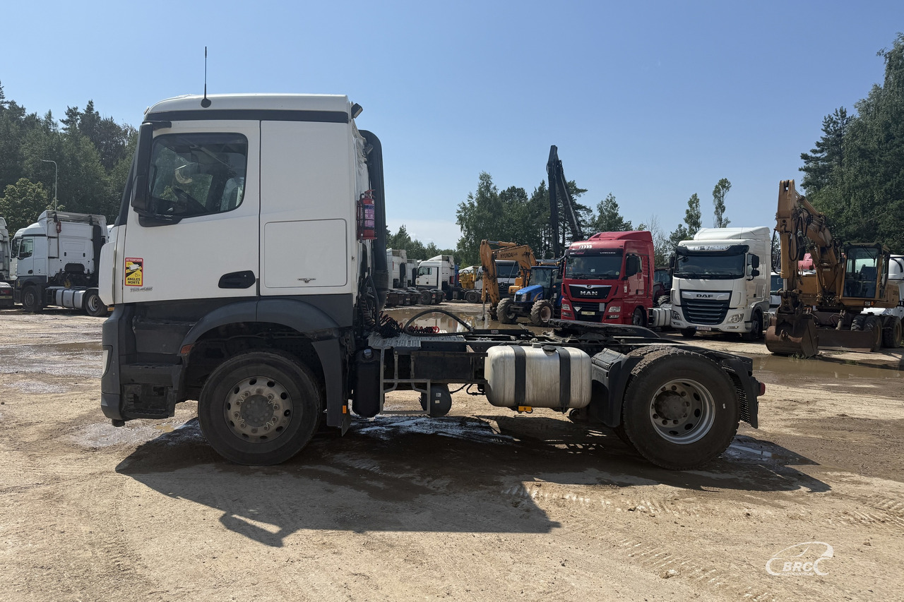 Mercedes-Benz Arocs - Cabeza tractora: foto 3 Mercedes-Benz Arocs - Cabeza tractora: foto 3