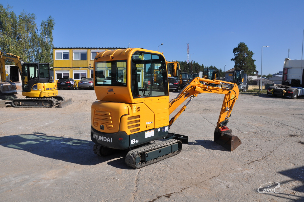 Hyundai R18-9 - Miniexcavadora: foto 5 Hyundai R18-9 - Miniexcavadora: foto 5