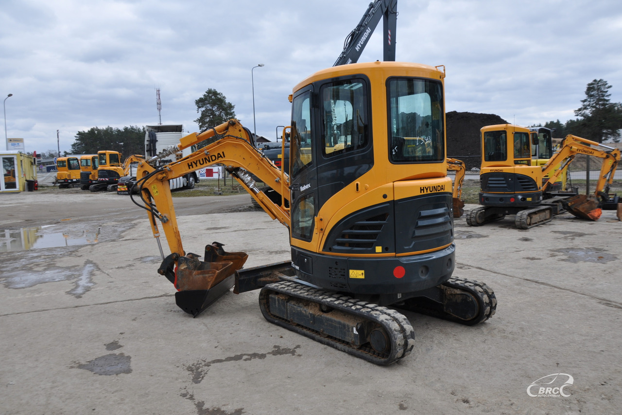Hyundai R25Z-9AK - Miniexcavadora: foto 4 Hyundai R25Z-9AK - Miniexcavadora: foto 4