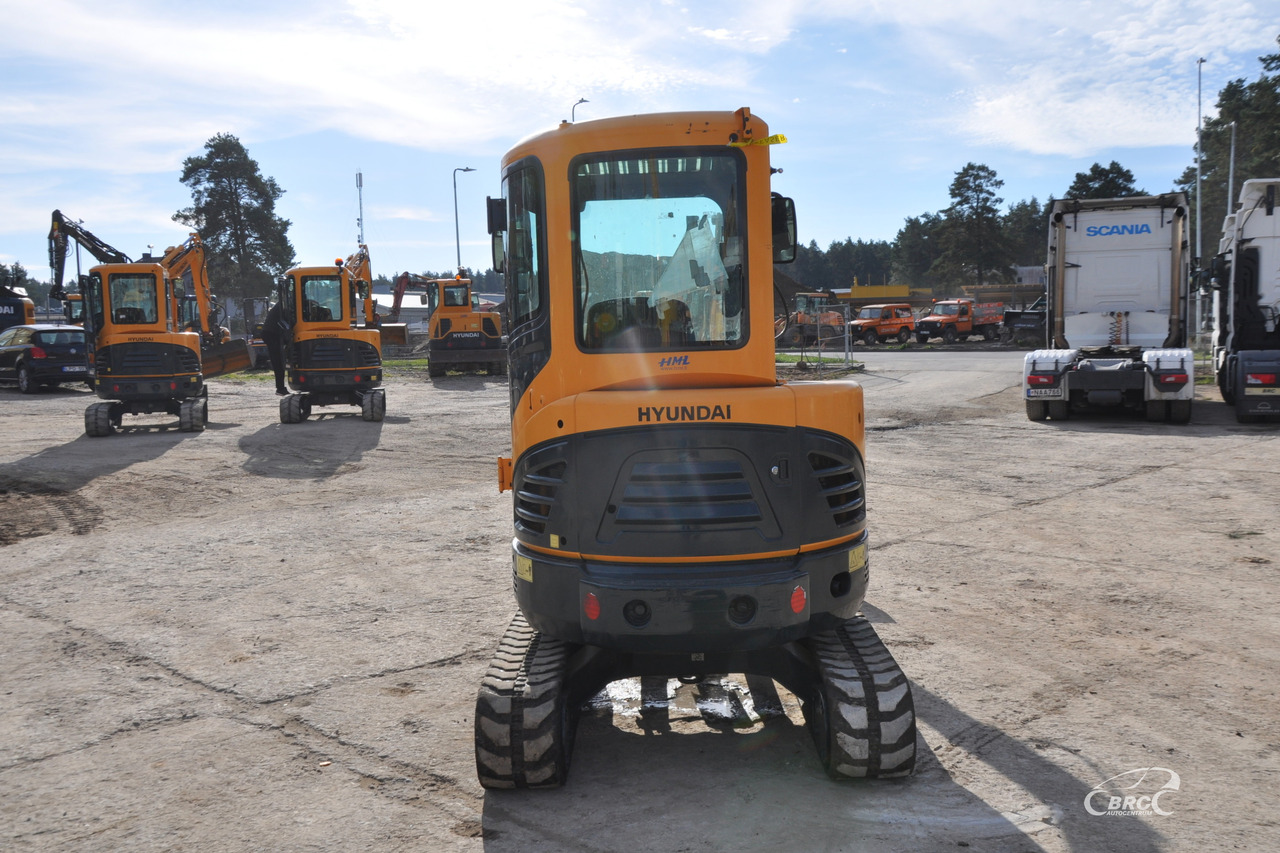 Hyundai R30Z-9AK - Miniexcavadora: foto 5 Hyundai R30Z-9AK - Miniexcavadora: foto 5