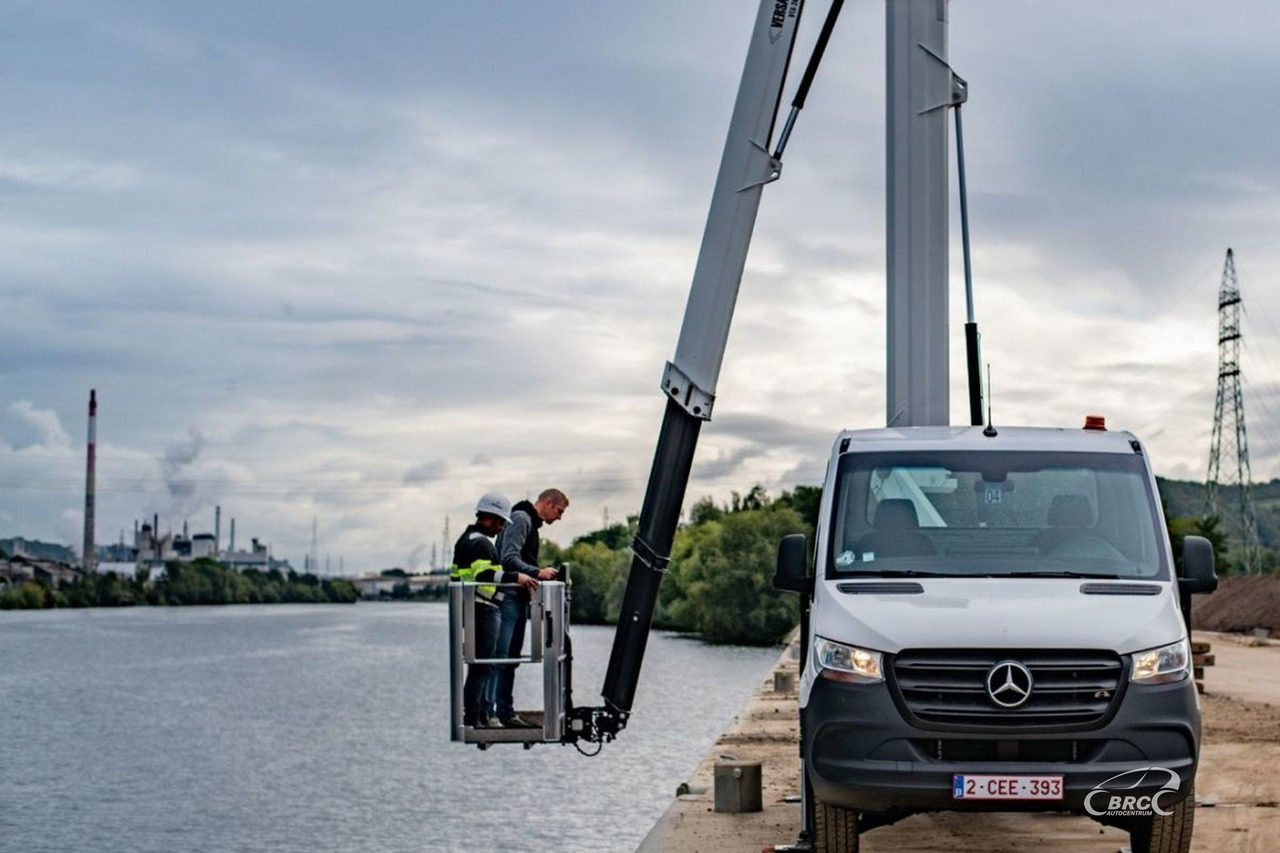 Mercedes-Benz Sprinter - Camión con plataforma elevadora: foto 2 Mercedes-Benz Sprinter - Camión con plataforma elevadora: foto 2