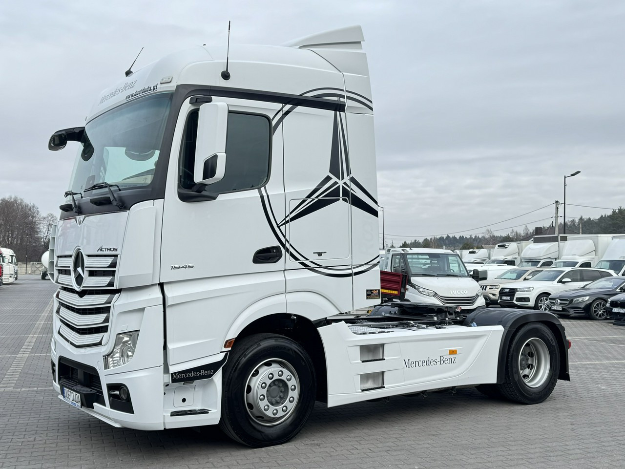 Mercedes ACTROS 1845 Euro 6 Stream Space Standard !!! - Cabeza tractora: foto 5 Mercedes ACTROS 1845 Euro 6 Stream Space Standard !!! - Cabeza tractora: foto 5