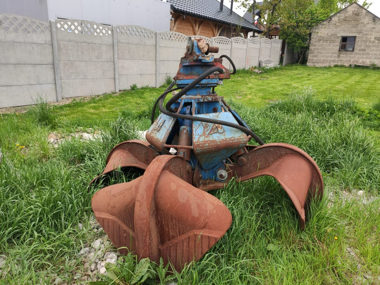 Caterpillar M 322D Przeładunkowa - Pinza de manipulación para Maquinaria de construcción: foto 2 Caterpillar M 322D Przeładunkowa - Pinza de manipulación para Maquinaria de construcción: foto 2