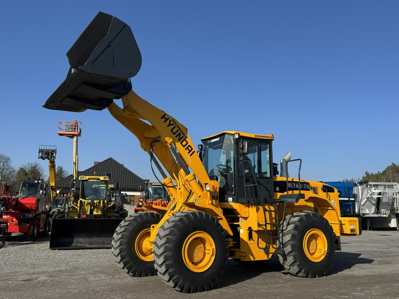 Hyundai HL760-7A Centralne Smarowanie waga-18 ton - Cargadora de ruedas: foto 1 Hyundai HL760-7A Centralne Smarowanie waga-18 ton - Cargadora de ruedas: foto 1