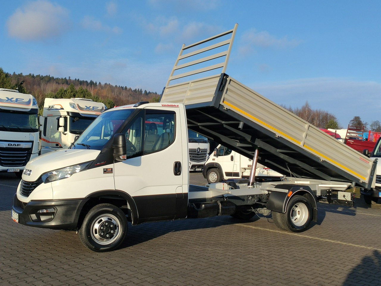 Iveco Daily 35C16 V - Furgoneta basculante: foto 4 Iveco Daily 35C16 V - Furgoneta basculante: foto 4