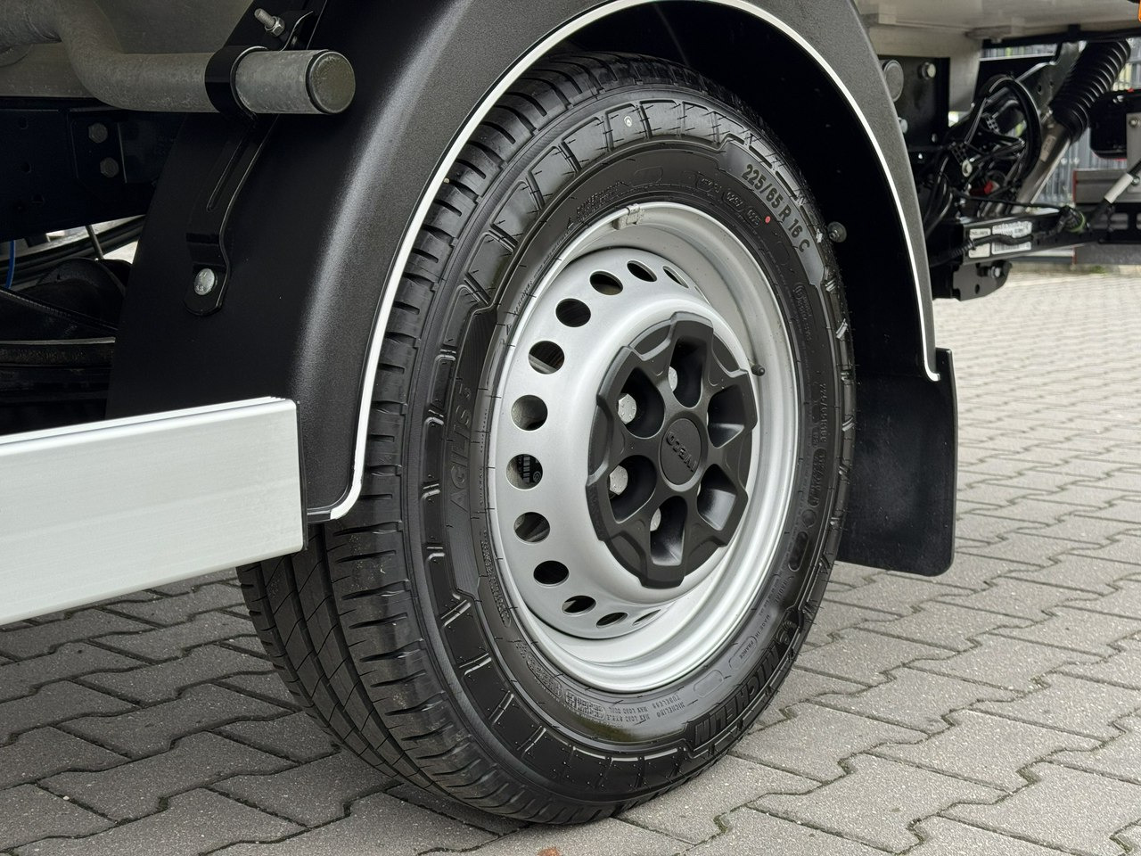 Furgoneta frigorifica Iveco Daily 35S16 V: foto 13