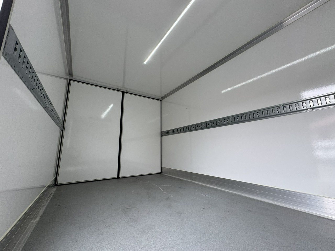 Furgoneta frigorifica Iveco Daily 35S16 V: foto 18