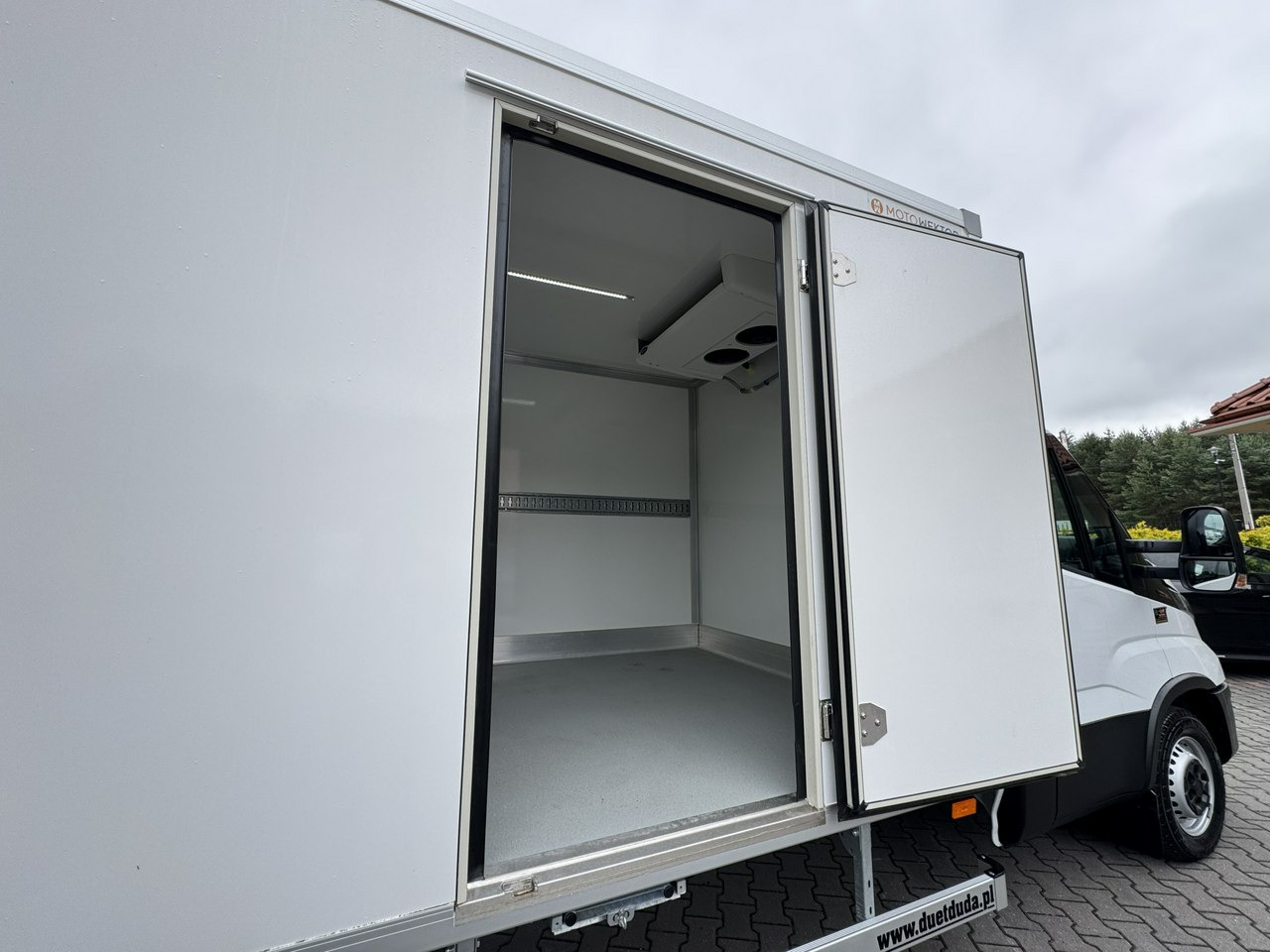 Furgoneta frigorifica Iveco Daily 35S16 V: foto 16