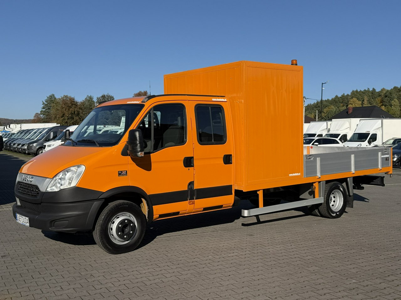 Iveco Daily 70C18 V H - Furgoneta caja abierta, Furgoneta combi: foto 2 Iveco Daily 70C18 V H - Furgoneta caja abierta, Furgoneta combi: foto 2