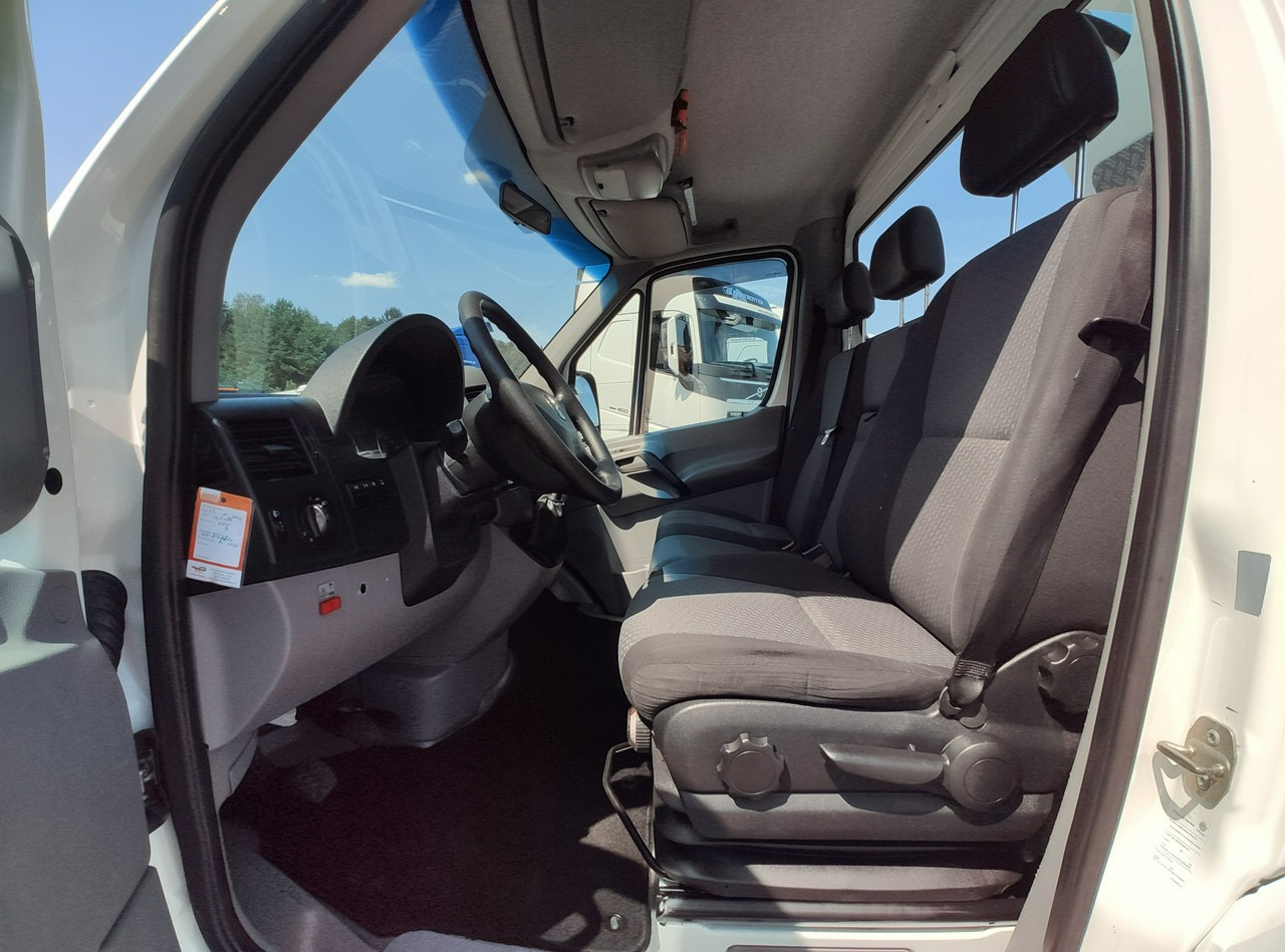 Leasing de Iveco Volkswagen Crafter 4x4 Zwyżka 21m Palfinger P210BK JIP-Ogon udt Iveco Volkswagen Crafter 4x4 Zwyżka 21m Palfinger P210BK JIP-Ogon udt: foto 16