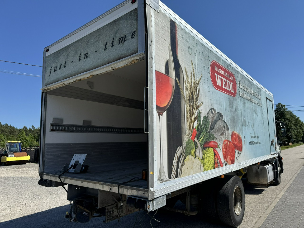 Iveco Zabudowa Chłodnia Agregat Carrier Supra 950Mt + Winda - Carrocería-frigorifico: foto 5 Iveco Zabudowa Chłodnia Agregat Carrier Supra 950Mt + Winda - Carrocería-frigorifico: foto 5