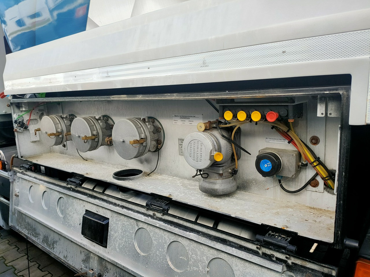 Camión cisterna MAN TGA 26.400 Autocysterna z Dystrybucją Ważne TDT: foto 13