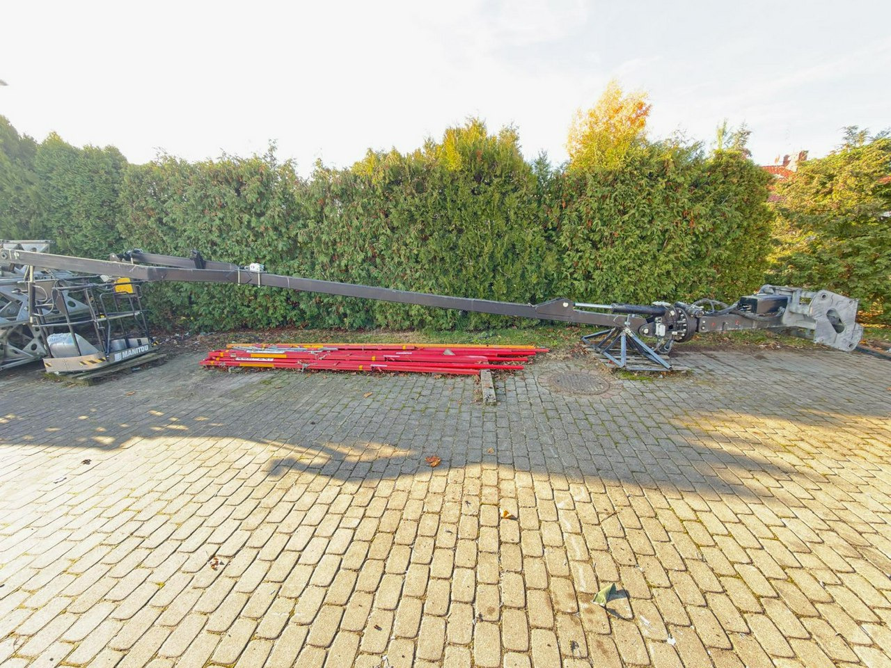 Manipulador telescópico Manitou MRT 2470 + PRIVILEGE ST4 S1 ROTO Ładowarka Teleskopowa: foto 17 Manipulador telescópico Manitou MRT 2470 + PRIVILEGE ST4 S1 ROTO Ładowarka Teleskopowa: foto 17