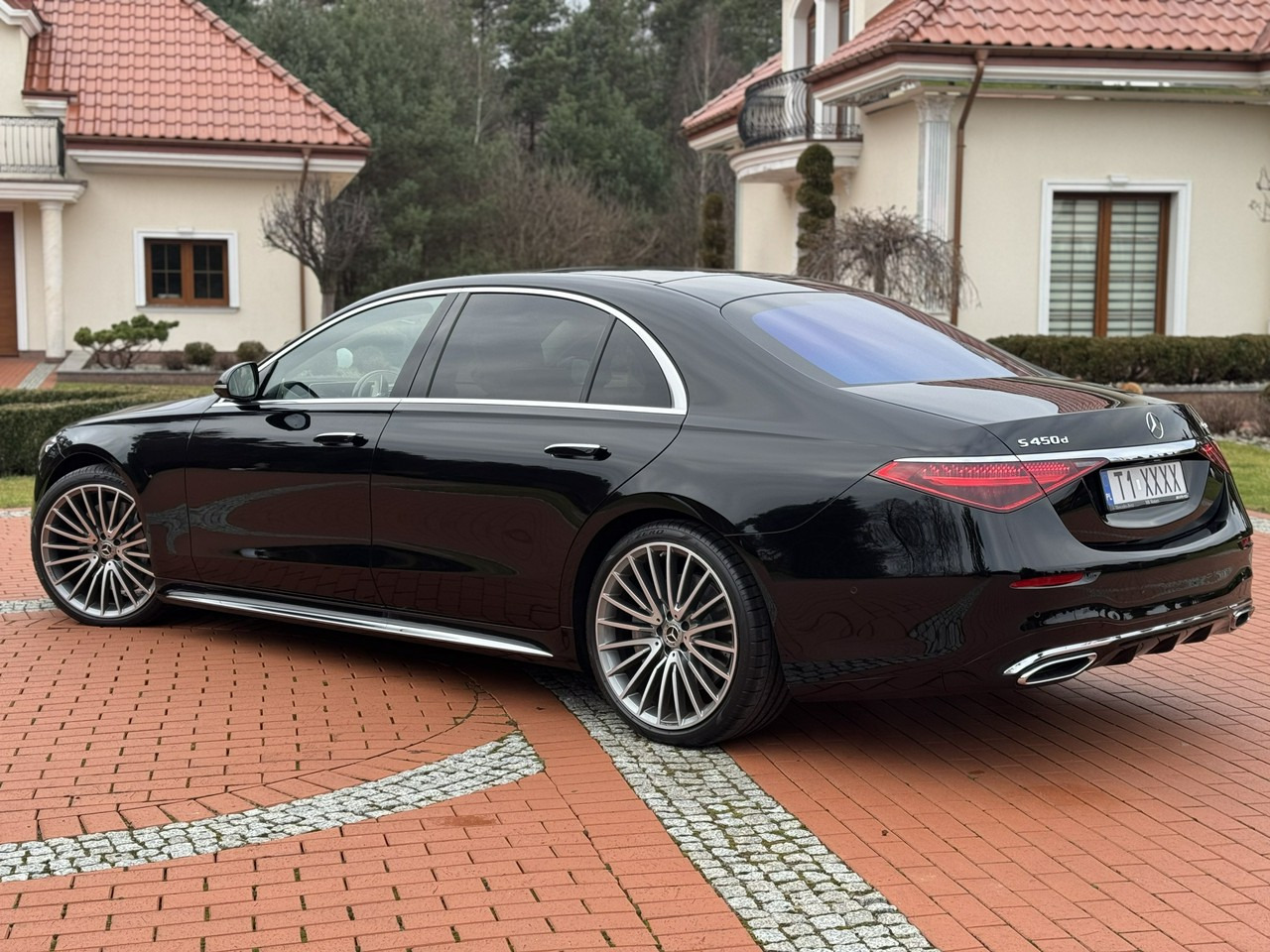 Sedan Mercedes S 450: foto 11