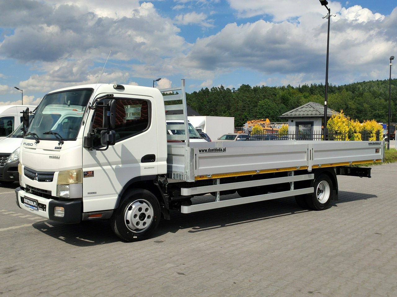Mitsubishi Canter 7C18 3.0/150 KM Skrzyniowy Automat Klima - Camión caja abierta: foto 1 Mitsubishi Canter 7C18 3.0/150 KM Skrzyniowy Automat Klima - Camión caja abierta: foto 1