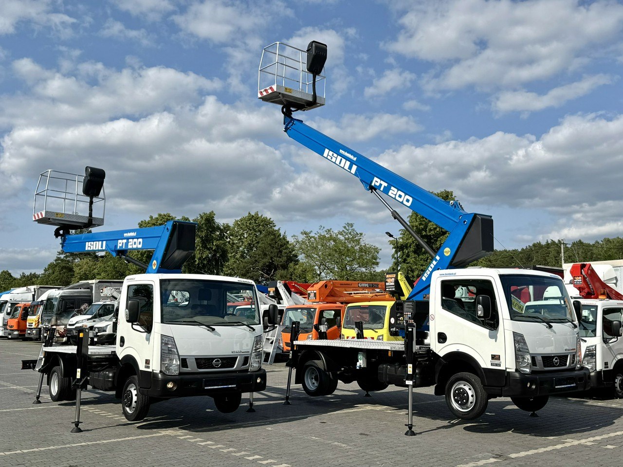 Nissan Cabstar - Camión con plataforma elevadora: foto 4 Nissan Cabstar - Camión con plataforma elevadora: foto 4