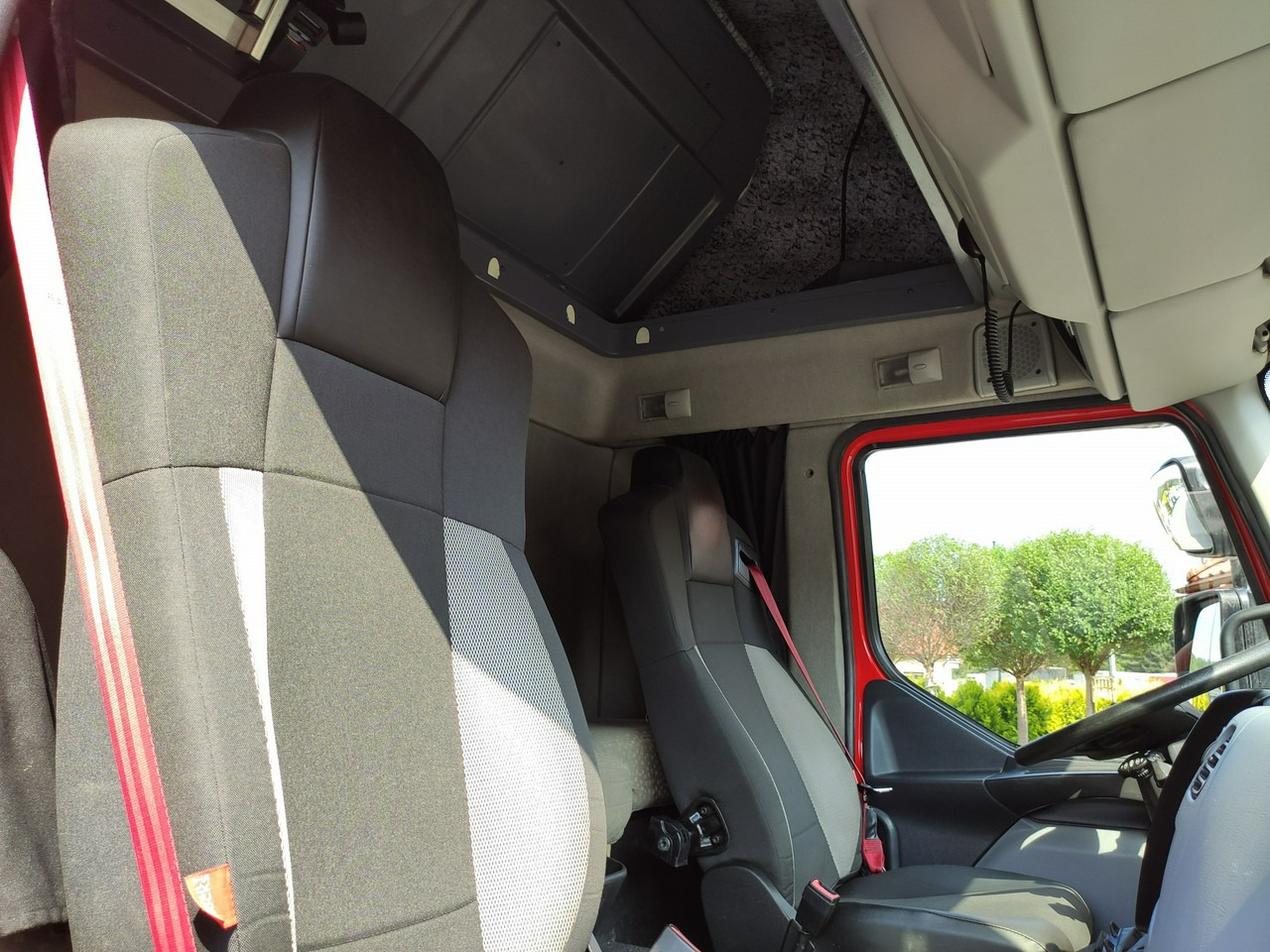 Camión lona Renault D12.240 E6 Firana Tył Drzwi Dach Zsuwany Długa 830cm: foto 32 Camión lona Renault D12.240 E6 Firana Tył Drzwi Dach Zsuwany Długa 830cm: foto 32