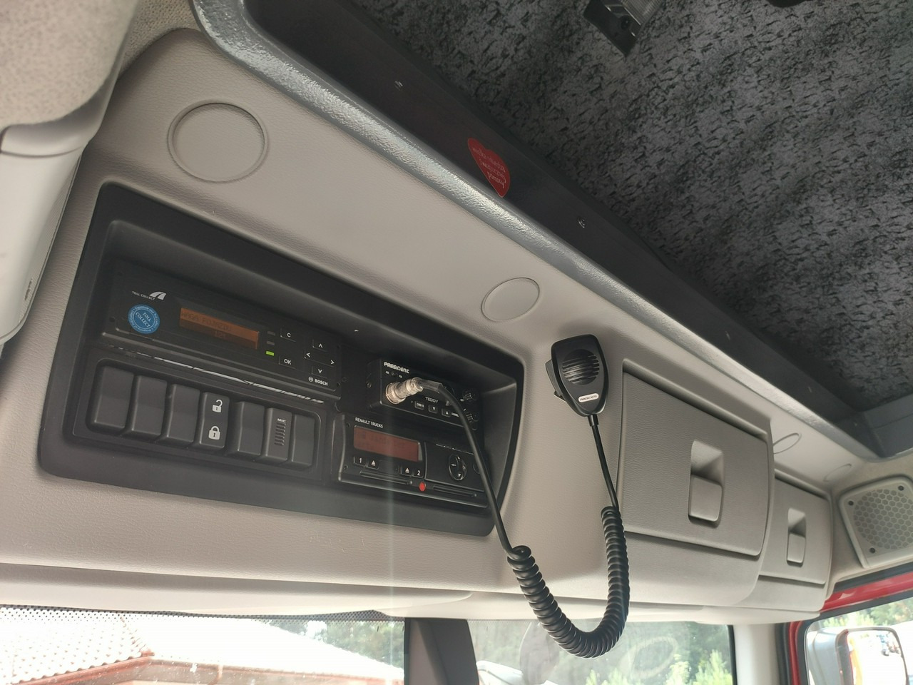 Camión lona Renault D12.240 E6 Firana Tył Drzwi Dach Zsuwany Długa 830cm: foto 23 Camión lona Renault D12.240 E6 Firana Tył Drzwi Dach Zsuwany Długa 830cm: foto 23